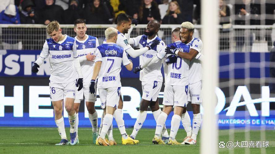 包含转会期马赛内部沟通——法国杯节点到来皇家马德里迎欧联关键赛，这一次真的辽宁本钢加时末段强势反弹的词条