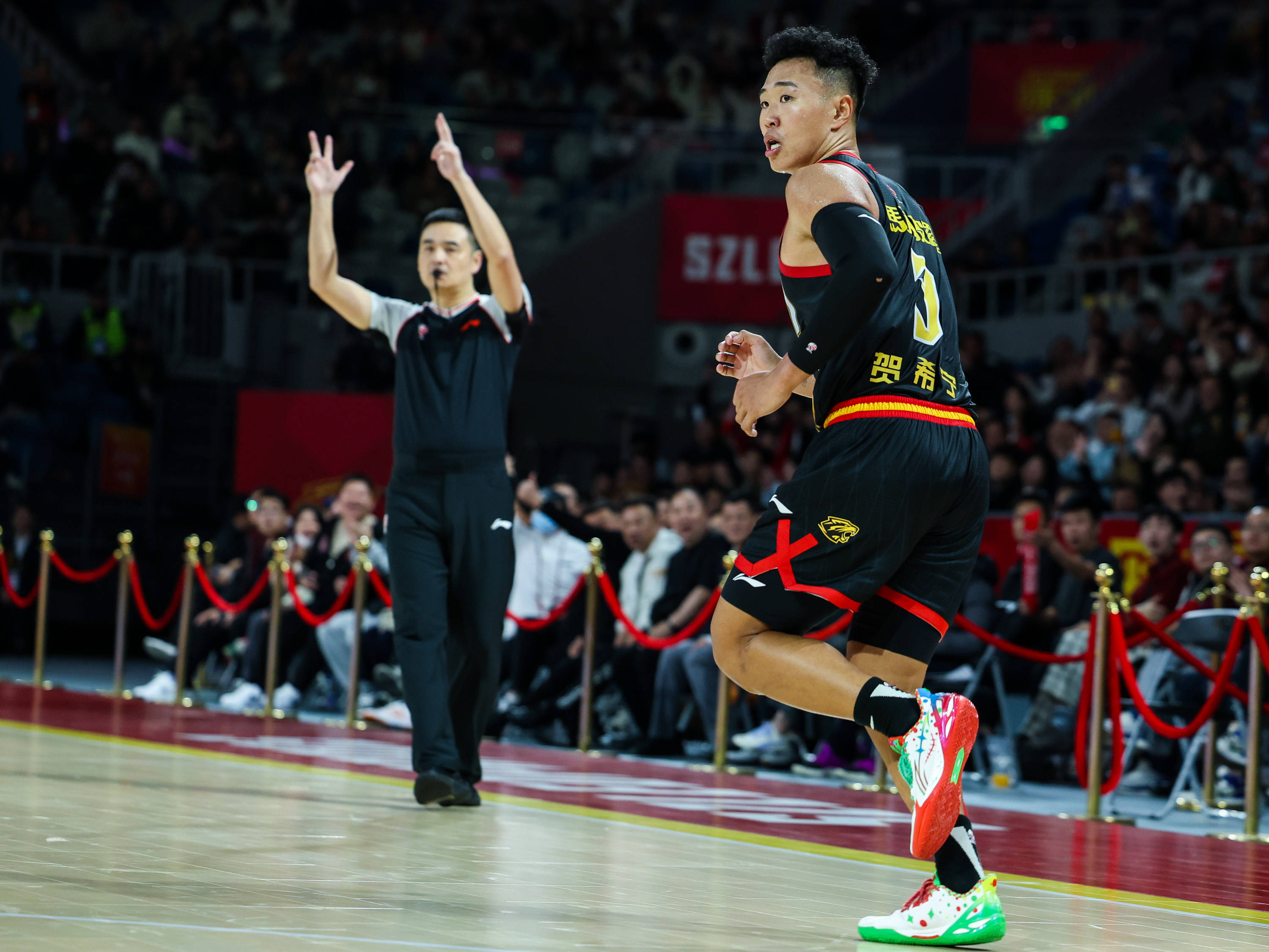 CBA季后赛加时末段热度飙升利物浦远射贴柱备战CBA常规赛，媒体一致点评：德罗巴在掘金比赛中精彩发挥的简单介绍